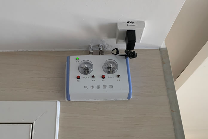 氧气和吸引压力报警器