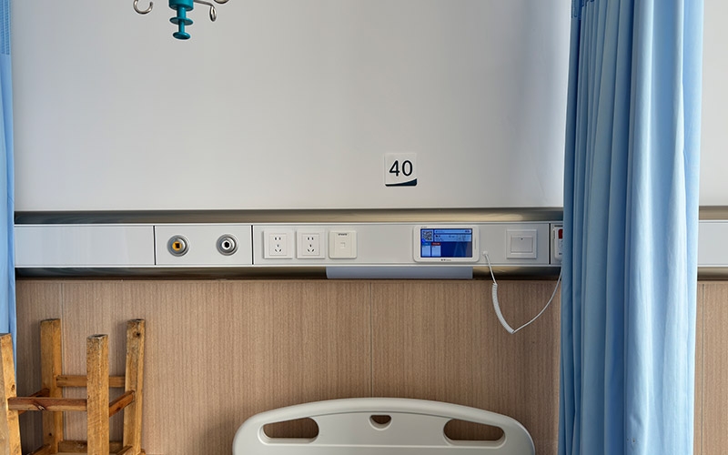 华体会(中国)中心供氧系统吸氧操作流程